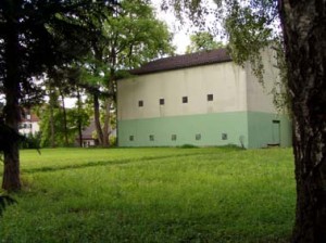 Schiessschartenfenster